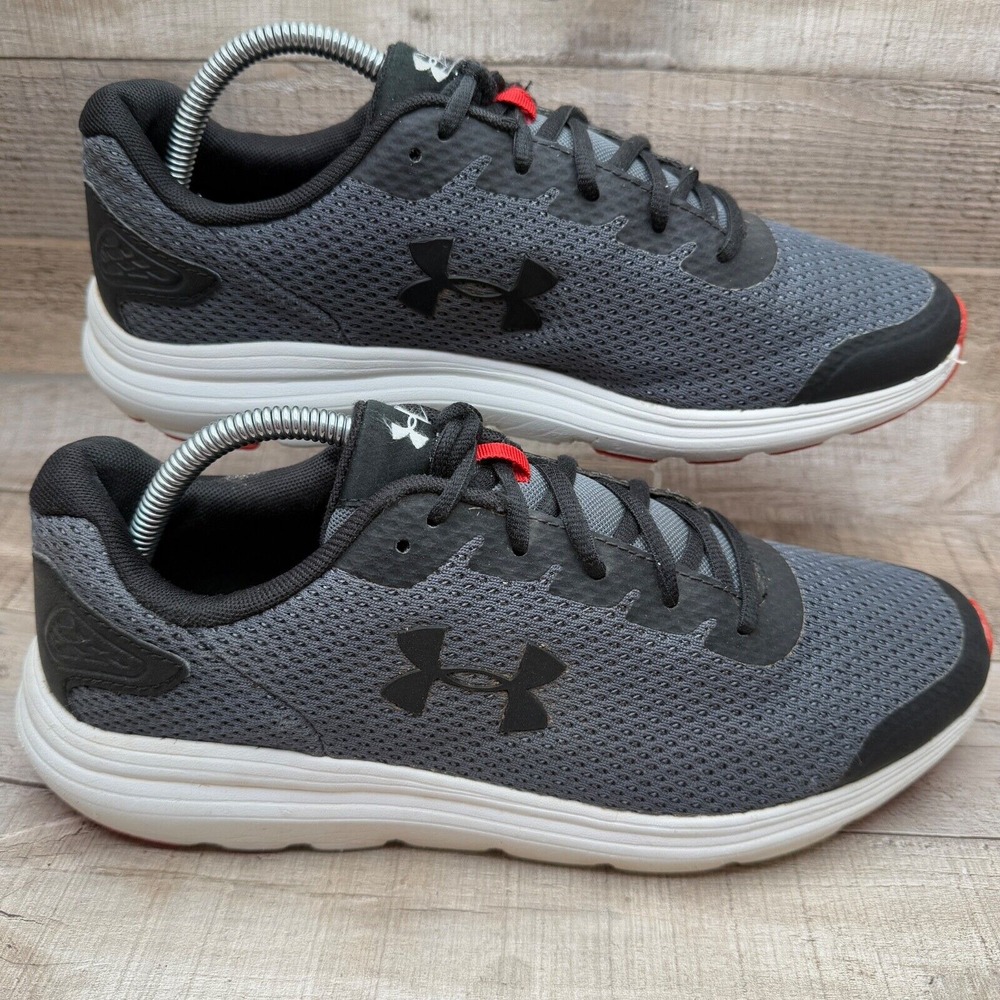 Under Armour Surge Running Shoes Womens Size 9.5 9 1/2 Black Gray Sneakers
